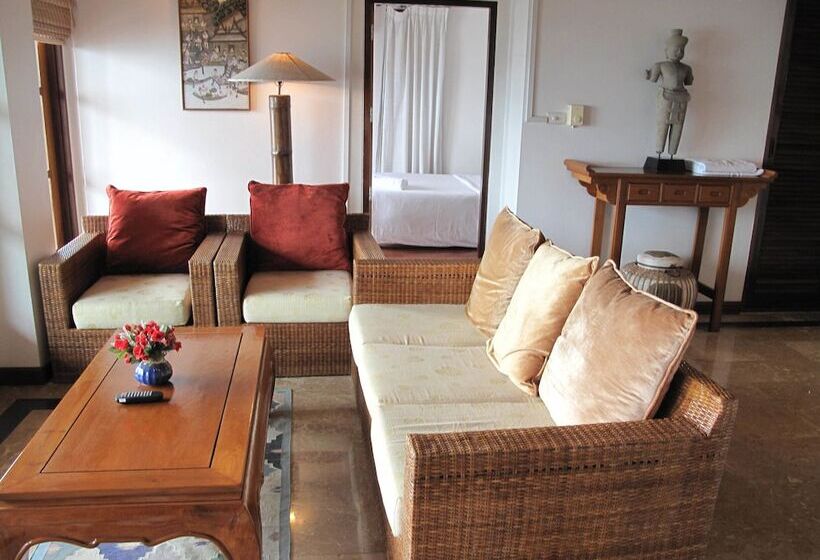 هتل Grand Villa La Perla