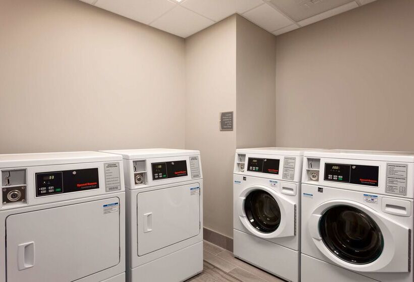 هتل Homewood Suites By Hilton Syracuse  Carrier Circle