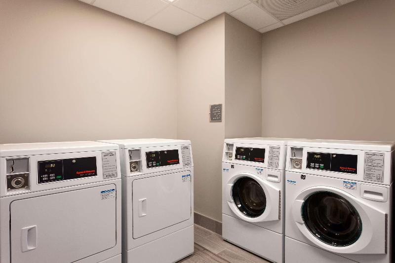 هتل Homewood Suites By Hilton Syracuse  Carrier Circle