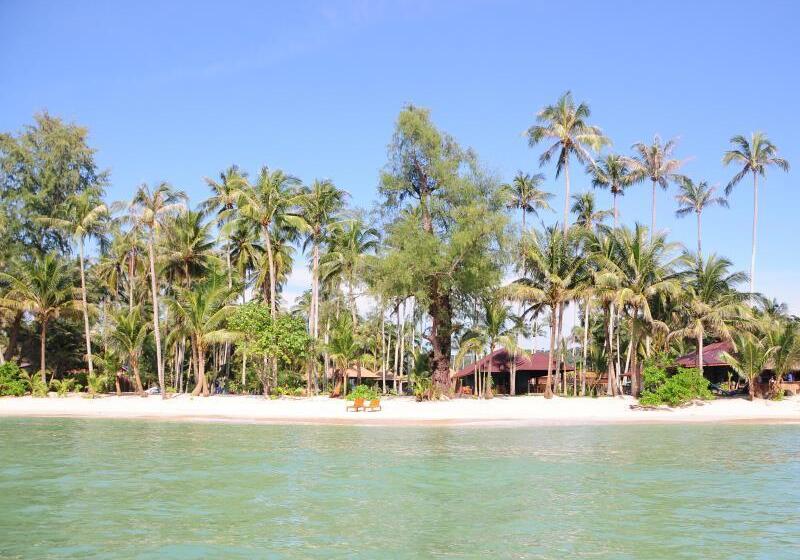 هتل Medee Resort
