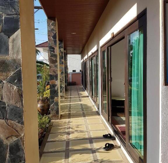 هتل Mm House Samui