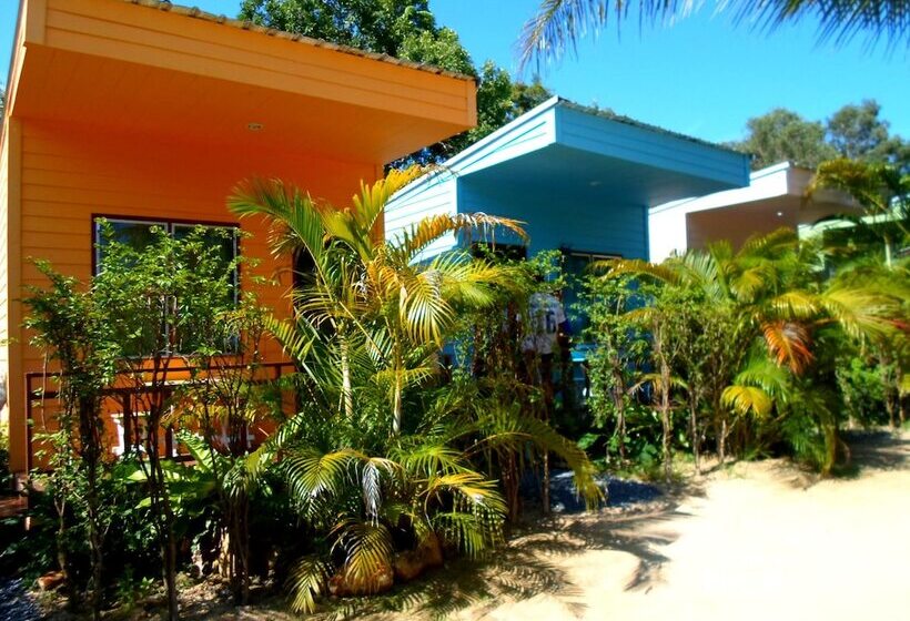 هتل Rewadee Garden Resort