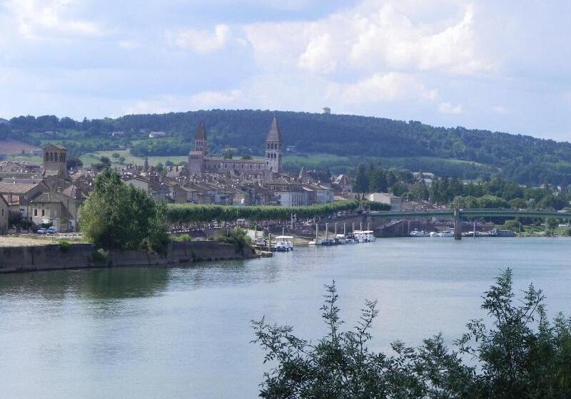 هتل Saint Philibert