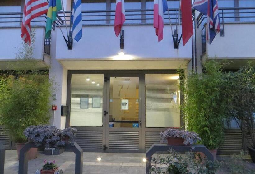 Fotos del hotel Seven Rooms:  21