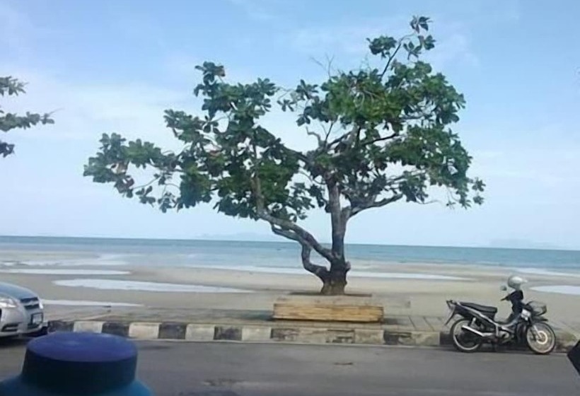 هتل Sri Samui