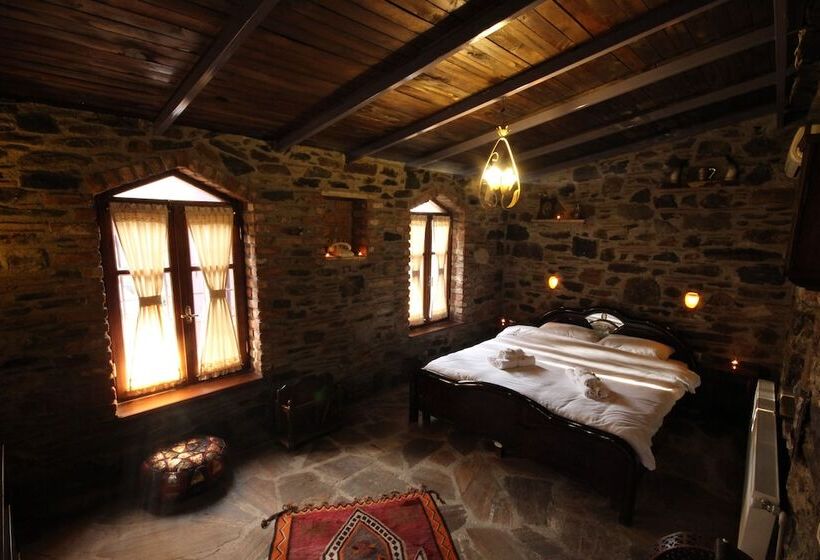 هتل Stonehouse By Ipek