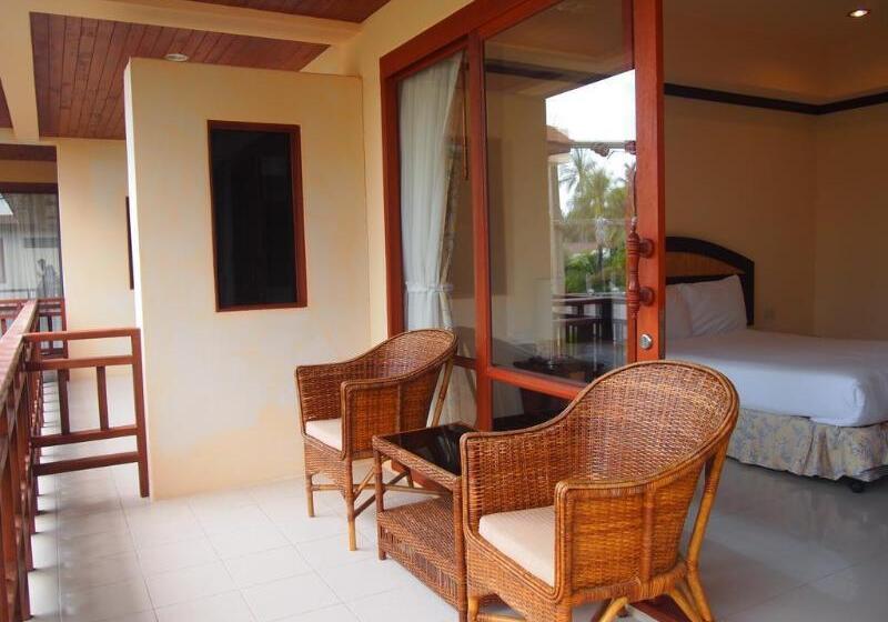هتل Summer Inn