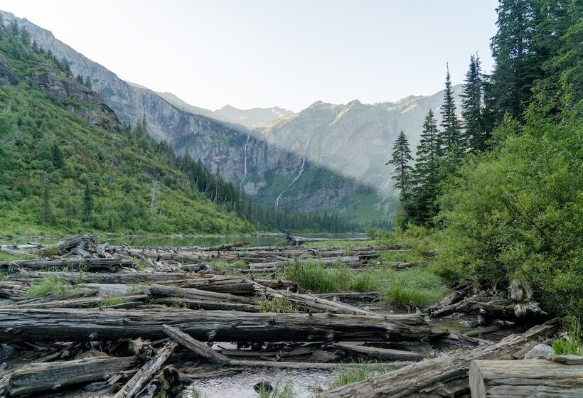 فندق Under Canvas Glacier