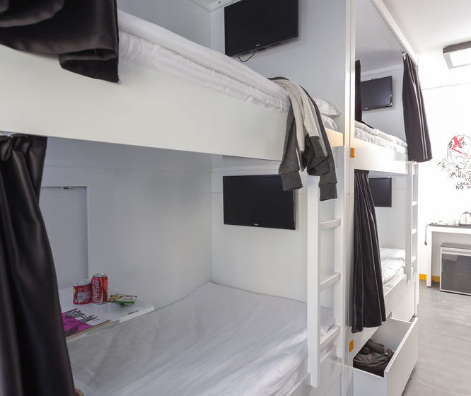 Inn 14 Hostel