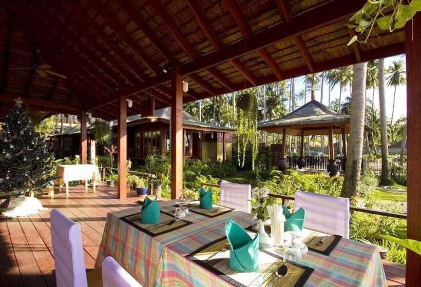 Lipa Bay Resort