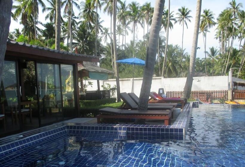 Lipa Bay Resort
