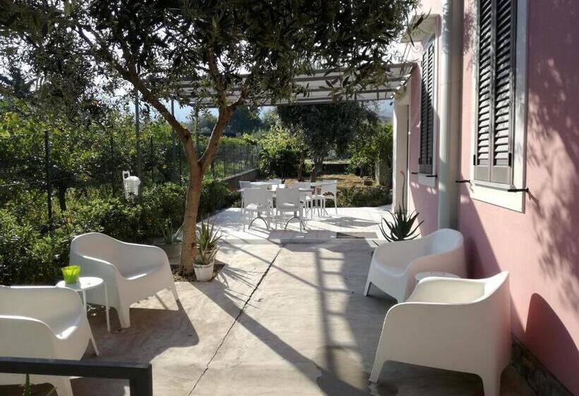 Miss Sicily B&b