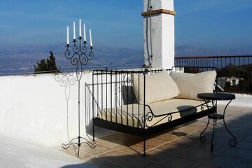 پانسیون Villa Skula
