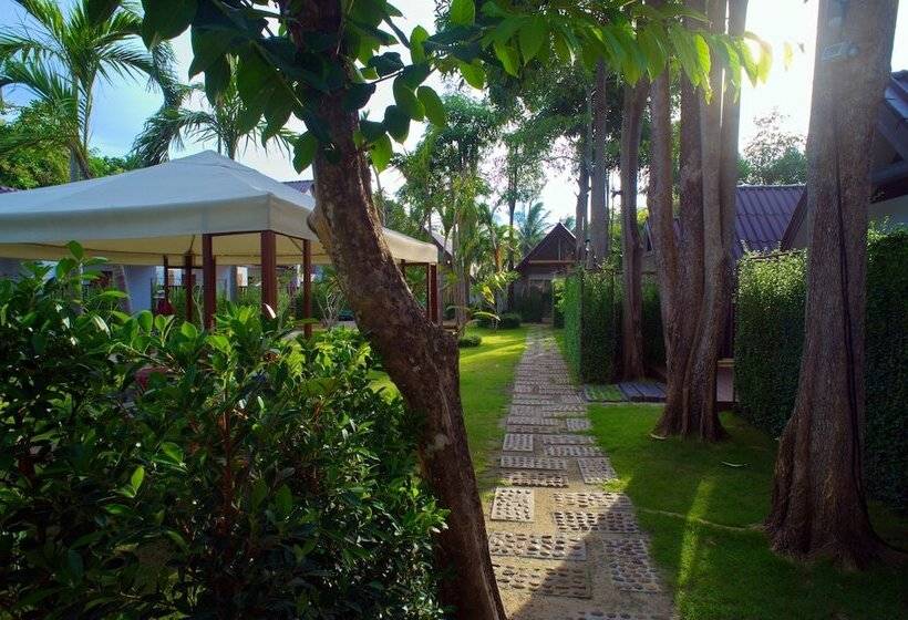 استراحتگاه At Samui Haus
