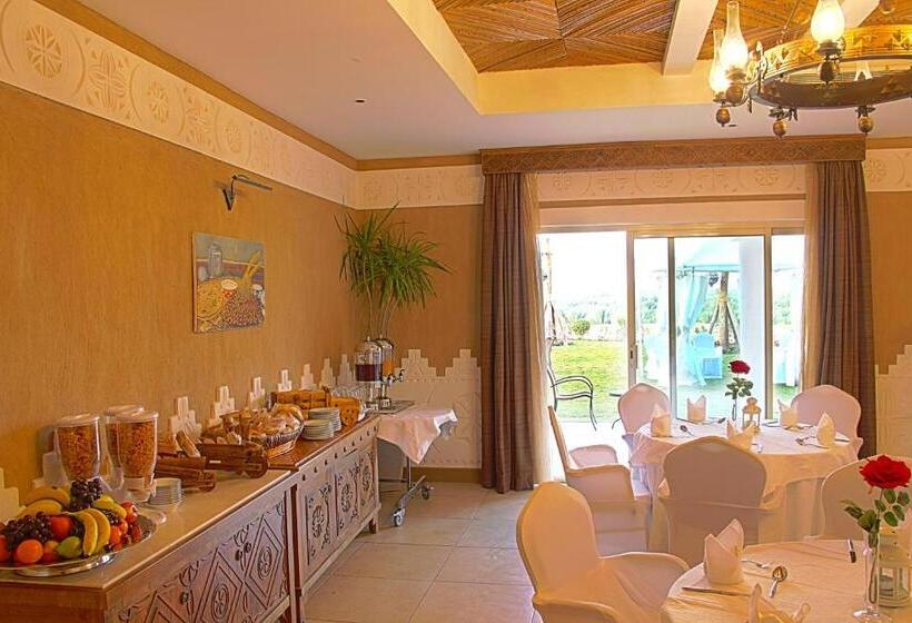 Al Malfa Resort