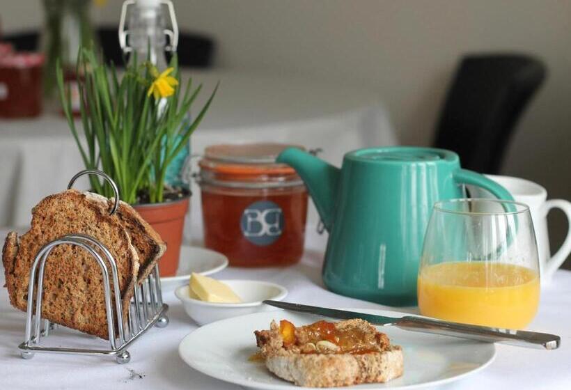 민박 The Bosham Boathouse