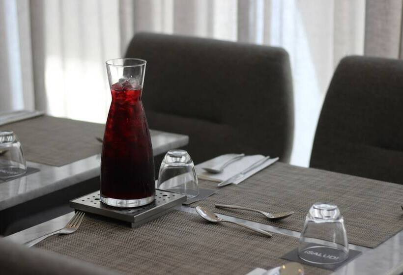 Ac Hotel By Marriott Guadalajara Mexico