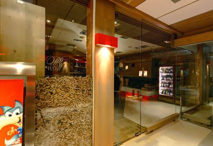 Aparthotel Vucko