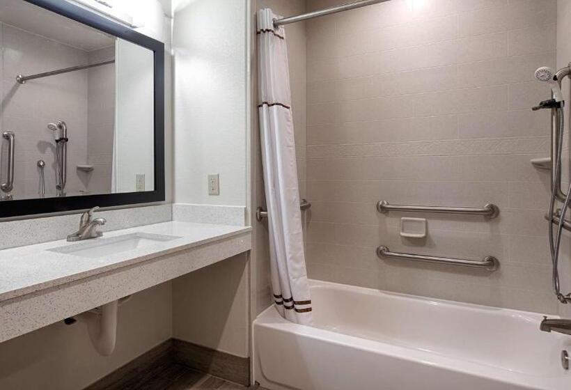 هتل Best Western Plus Ardmore Inn & Suites