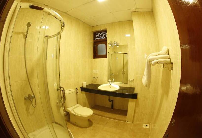 Отель C Negombo