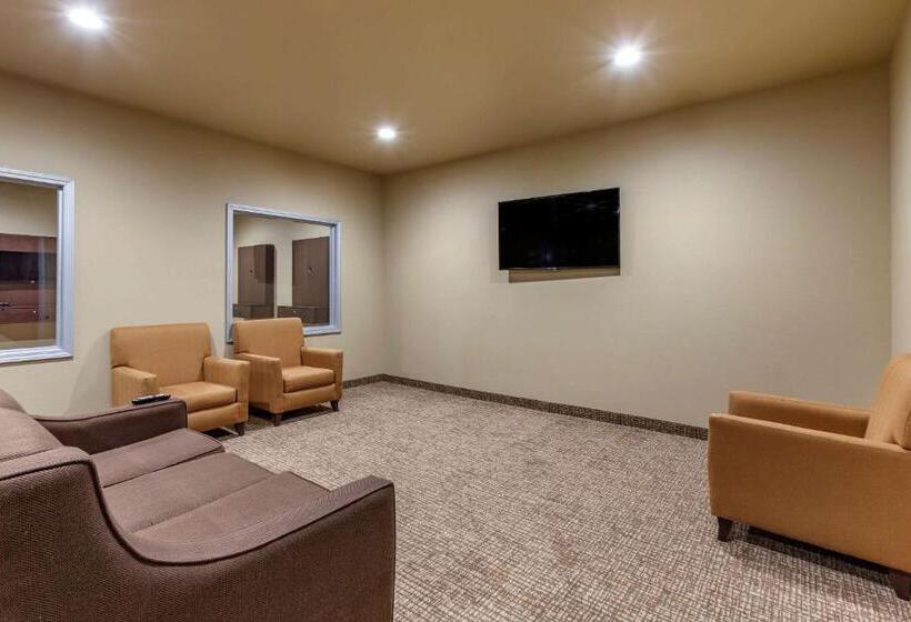 هتل Comfort Inn & Suites Near Mt. Rushmore