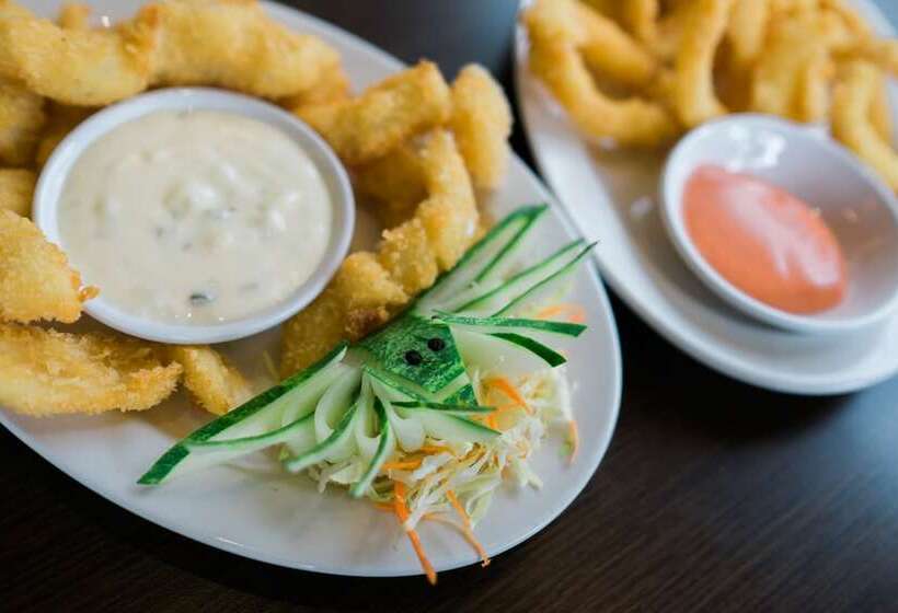 فندق East Asia Royale