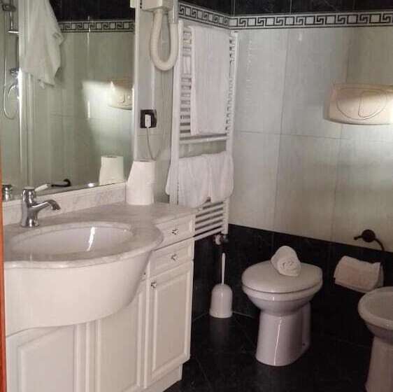 Отель Esperia