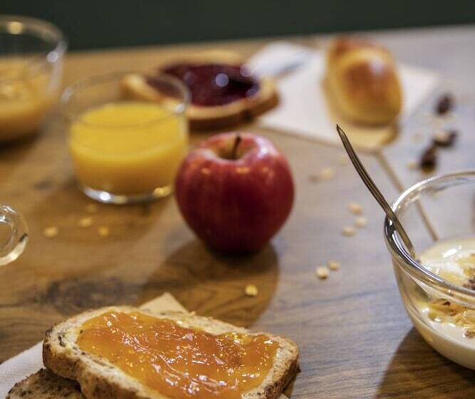 בית מלון כפרי F1 Toulon Est La Valette