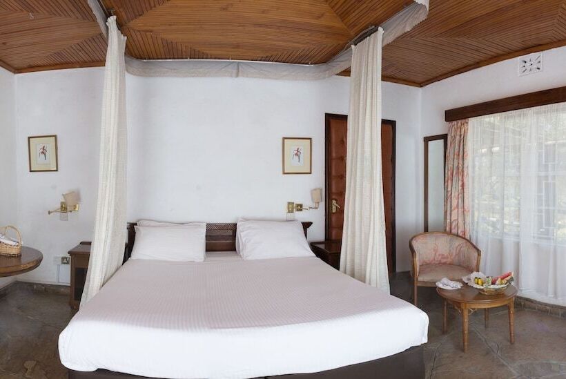 هتل Jacaranda Lake Elementaita Lodge