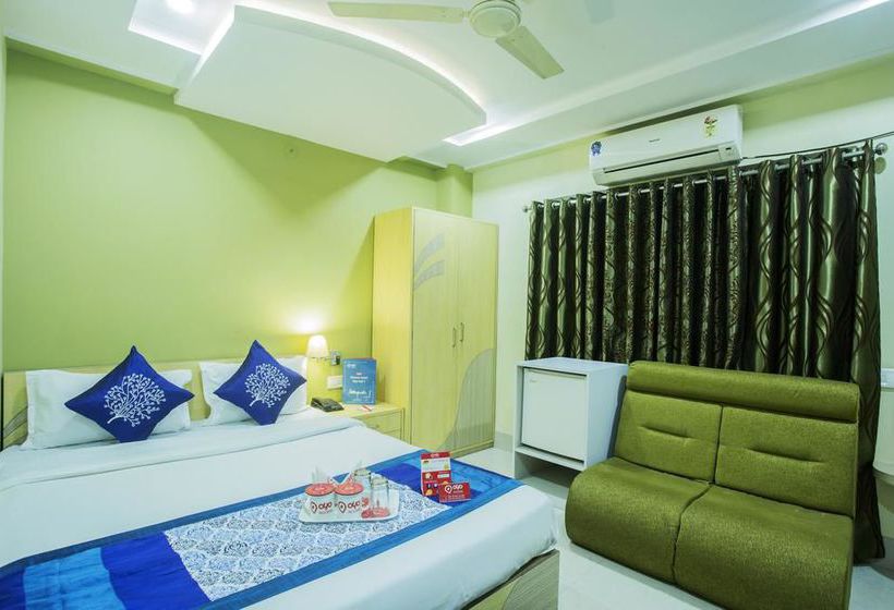 בית מלון כפרי Oyo Rooms Pradhan Nagar