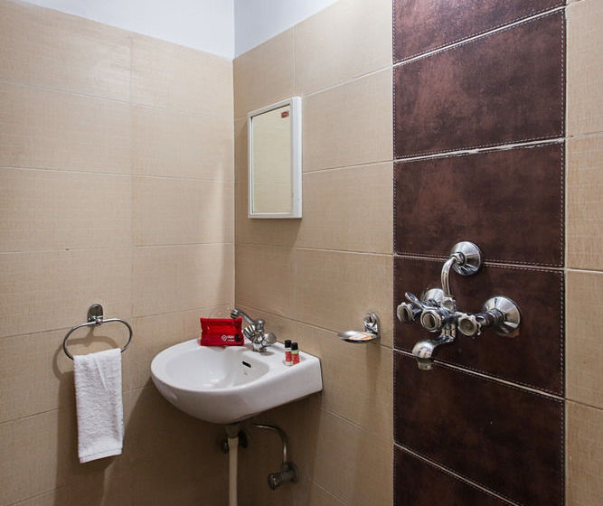 Fotos del hotel Oyo Rooms Sindhi Camp Metro Station 2:  4