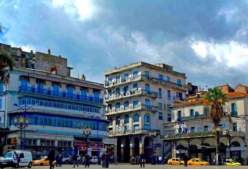 هتل Royal Tulip Skikda