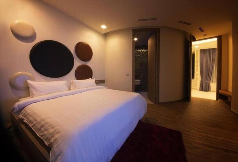 هتل The Beverly Hills