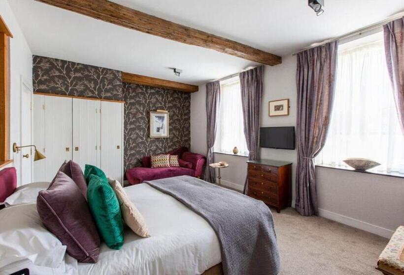 בית מלון כפרי The Bull And Townhouse, Beaumaris  The Inn Collection Group