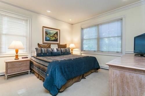 Hotel West End Splendor By First Choice Property Management