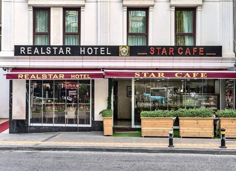 Fotos del hotel Realstar:  6