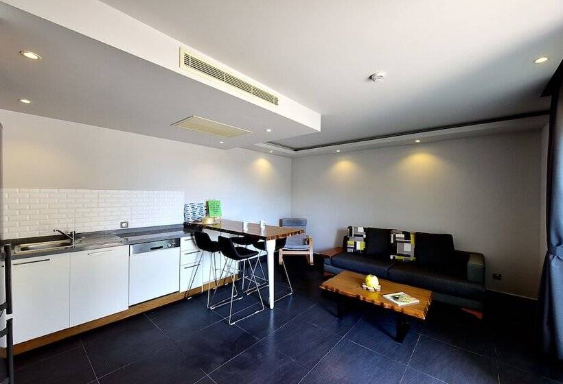 Degirmenburnu Residence