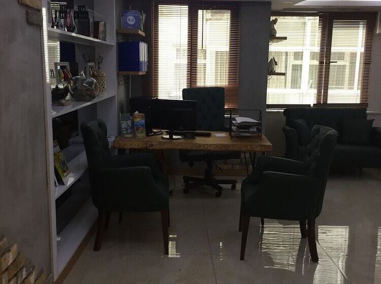 Fotos del hotel A Palace Suites:  29