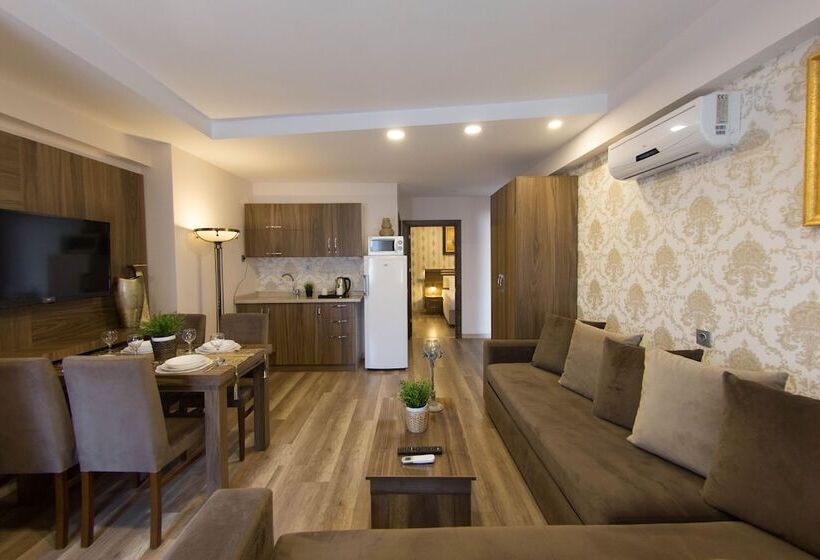 Fotos del hotel A Palace Suites:  31