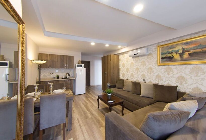 Fotos del hotel A Palace Suites:  22