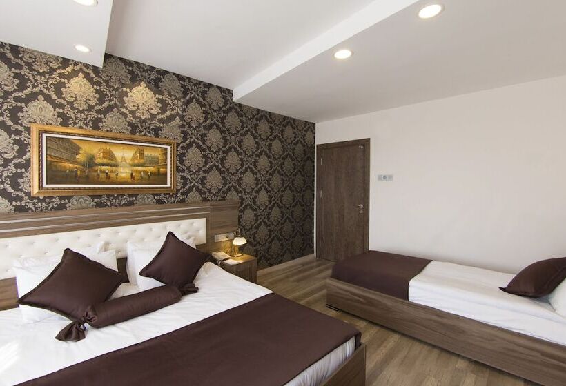 Fotos del hotel A Palace Suites:  4