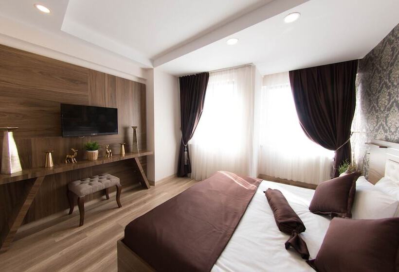 Fotos del hotel A Palace Suites:  2