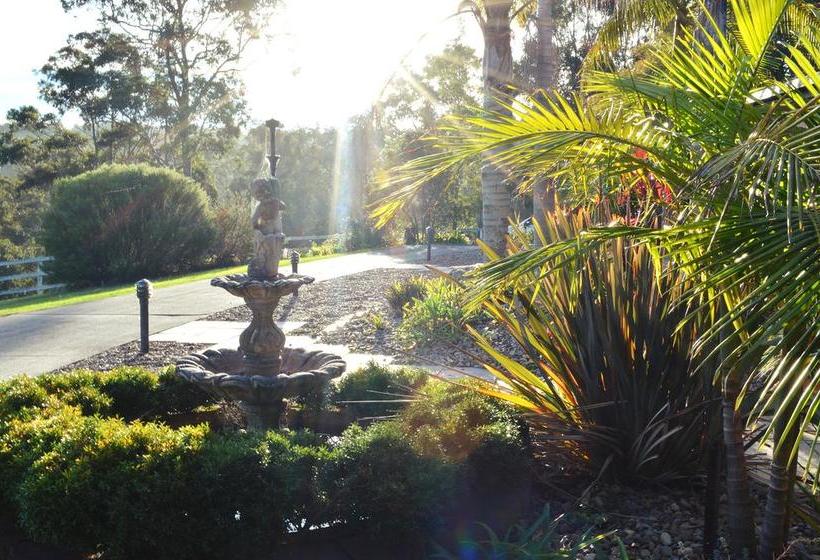 호텔 Batemans Bay Manor Bed And Breakfast