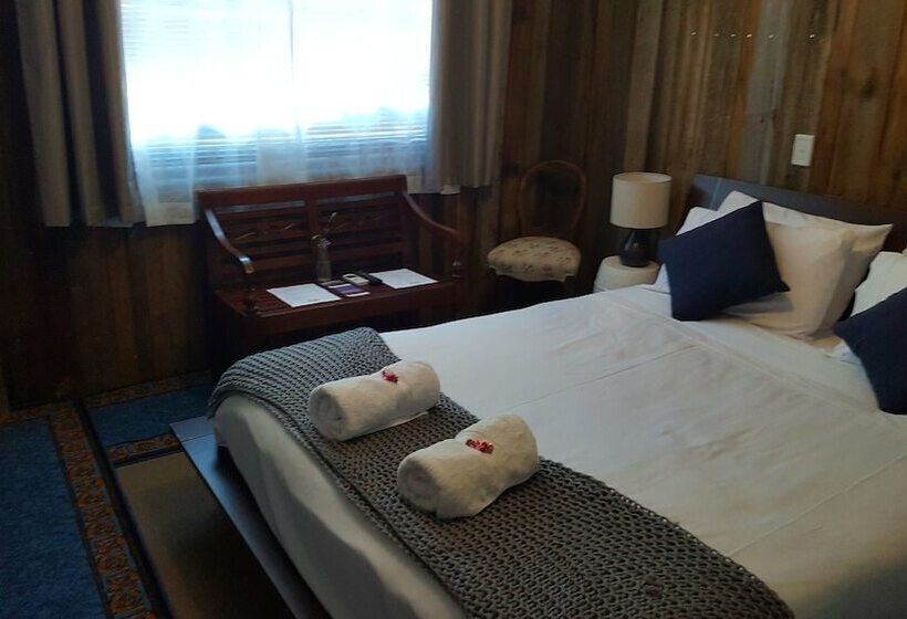 فندق The Bears Went Over The Mountain