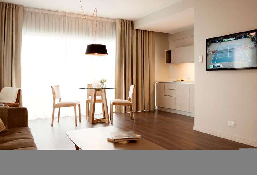 هتل Dazzler By Wyndham Polo