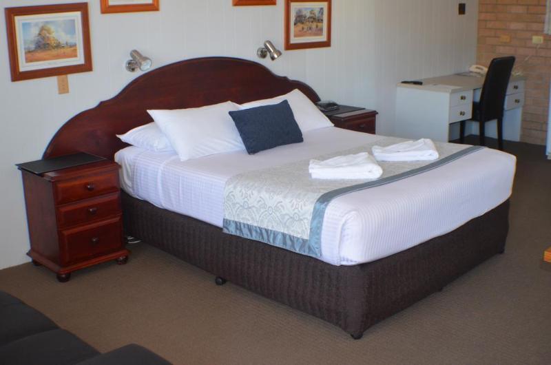 هتل Deer Park Motor Inn Armidale
