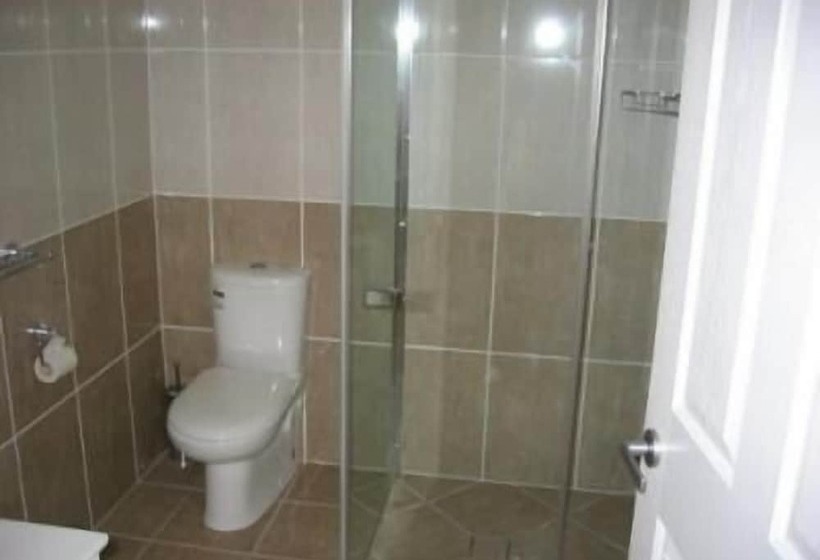 Отель Gundagai Gabriel Motor Inn