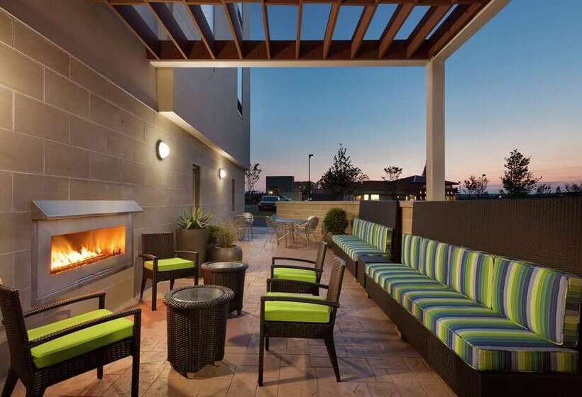 هتل Home2 Suites By Hilton Durham Chapel Hill