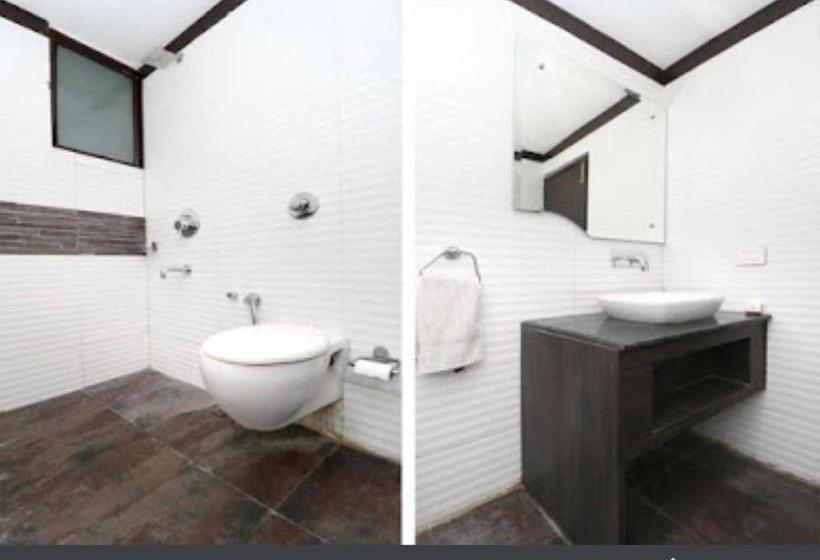 هتل Oyo Rooms Sector 11 Panchkula