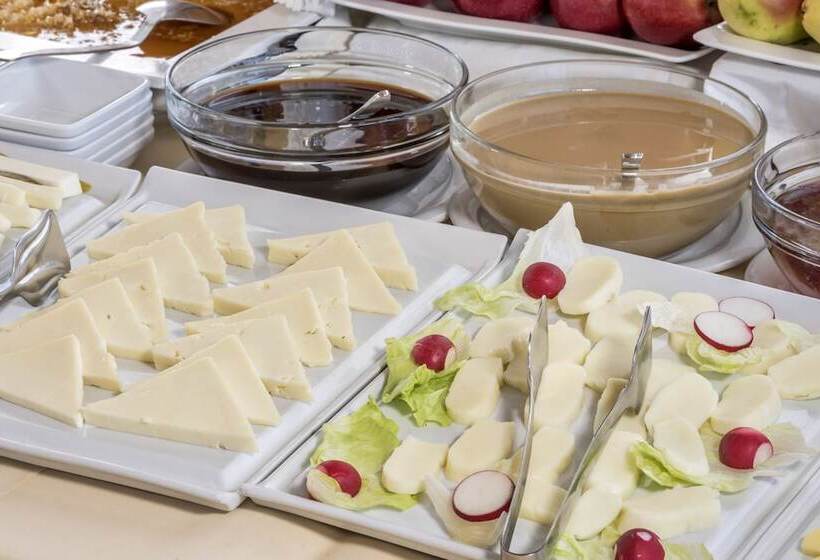 Fotos del hotel Perapolis:  2